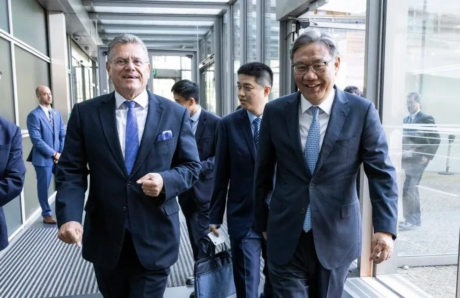 THIS WEEK: EU trade chief flies to Beijing as Brussels unveils postponed pre-enlargement plans