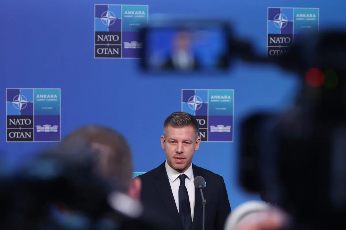 Hungary yearns for recovery amid Western pressure