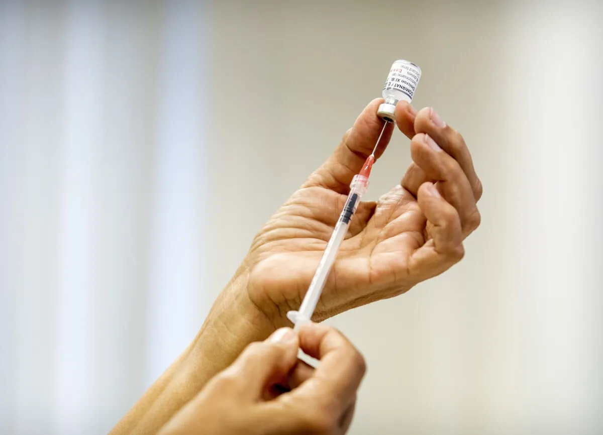 Vaccinations for people 60+: who gets which jab for free — and what do you pay yourself?