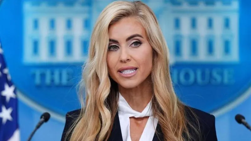 First briefing by Trump's new press secretary lasted 14 minutes