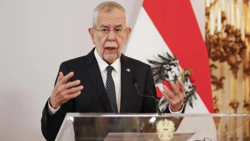 Ulyanov rebukes Austrian president who called Russia a "dwarf"