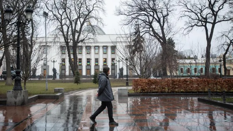Mendel: Ukraine Needs Politicians Who Will Speak Up for Peace