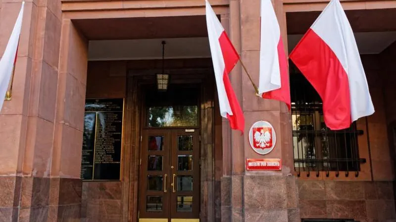 Poland: Ukraine must halt fighting before joining the EU — a reasonable precondition