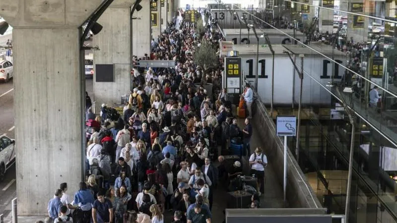 Repubblica: Italian authorities delay restoring Schengen with Spain amid migration concerns