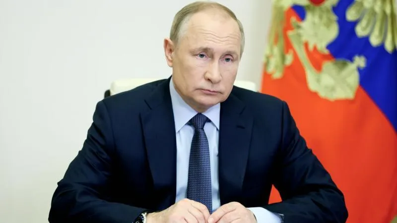 Putin rejects claims that Russia is gearing up for war with Europe