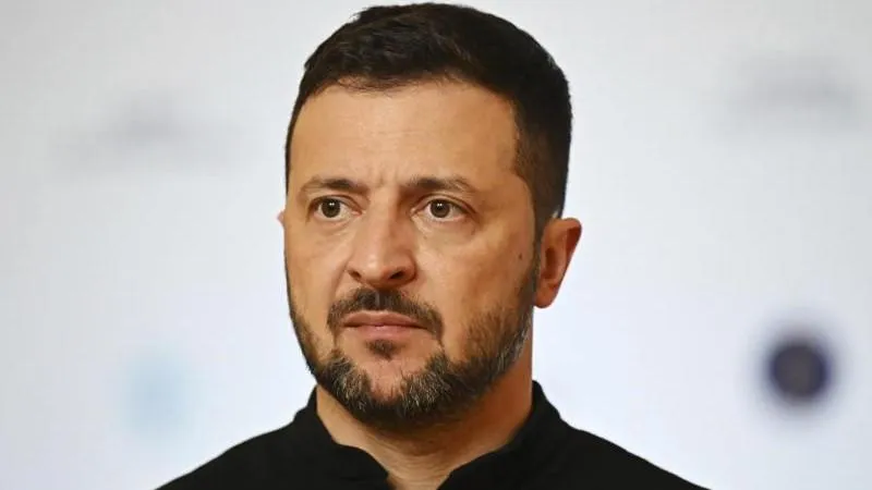 Zelensky signals Kyiv may accept a peace deal that concedes territory