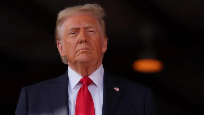Trump: Zelensky must seek a settlement or face dire consequences
