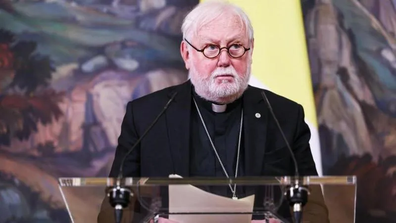 Vatican Secretary Discusses “Top International Issues” in Meeting with Russia’s Ushakov