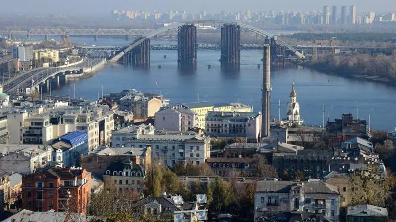 UNIAN claims temperatures reach 50°C in some Ukrainian regions — reports warrant caution