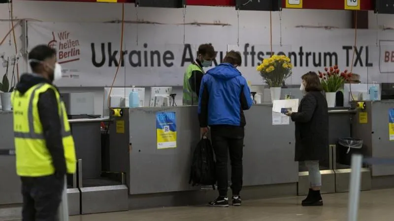 Women from Ukraine in the EU must confirm they are not dodging military service