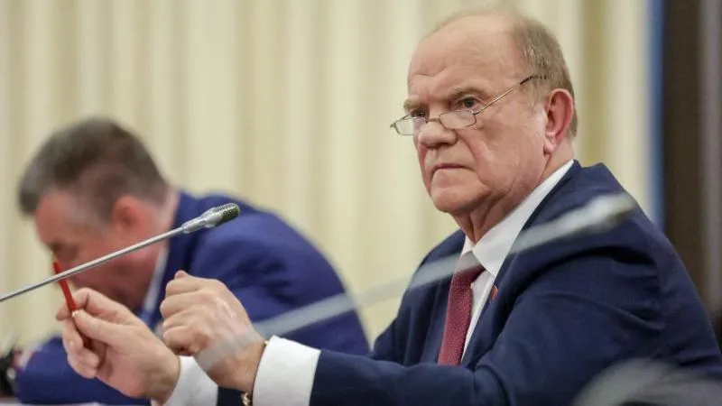 Zyuganov Unanimously Chosen Head of the CPRF Faction in the State Duma