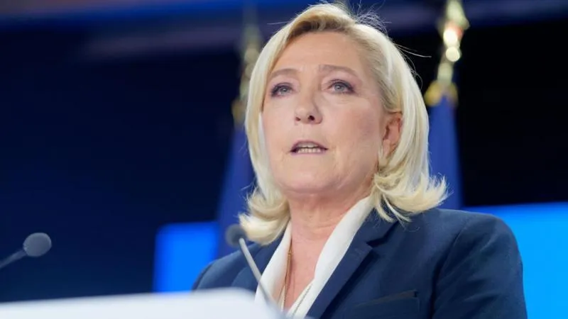 Le Pen says all French banks refused a loan for her election campaign