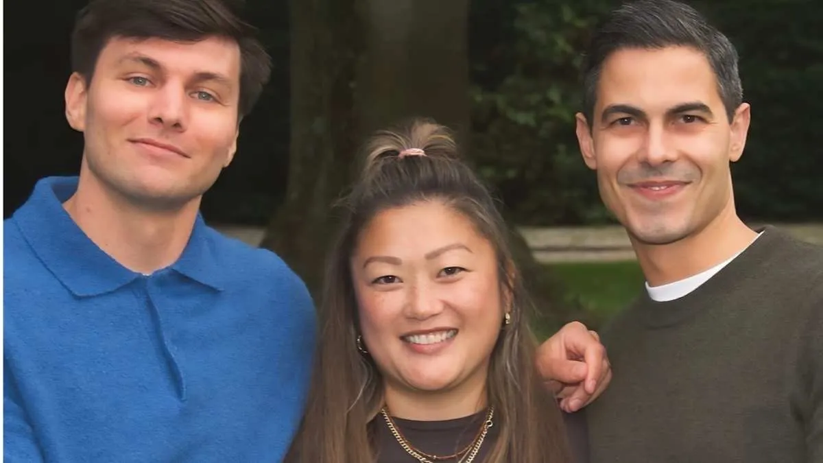“Protect surrogates and children — support this law”