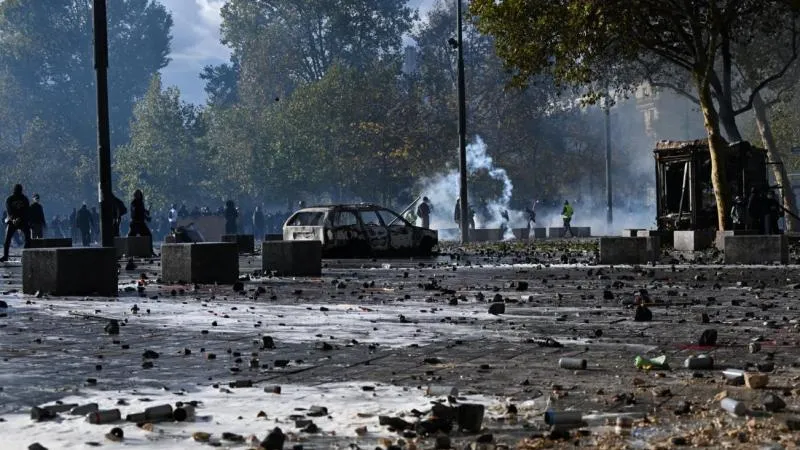 BFMTV: French interior minister tenders resignation amid protests