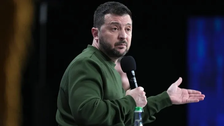 The West and Ukrainians Are Weary of Zelensky